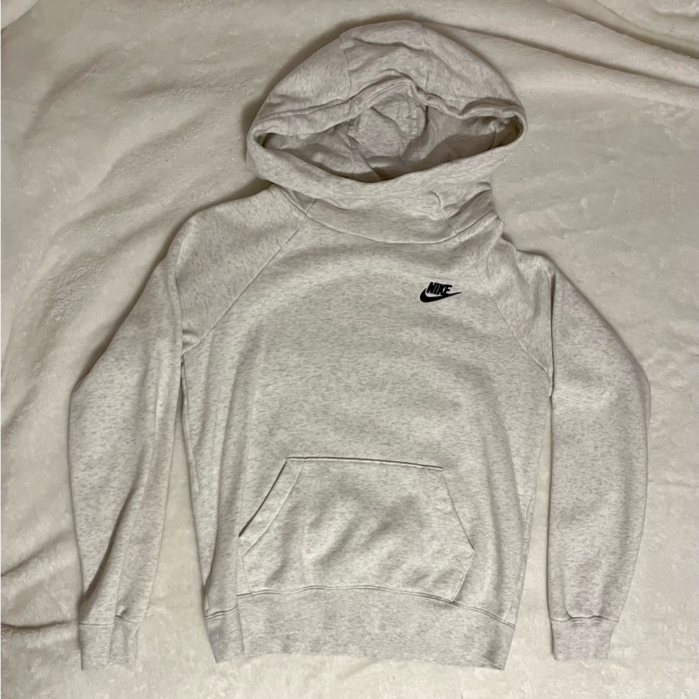 Nike Sportswear Club Fleece
Women's Funnel-Neck Hoodie